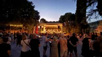 V Arrigoniju je odmeval večer glasbenih spominov, ki je privabil &scaron;tevilne ljubitelje psihedeličnega rocka