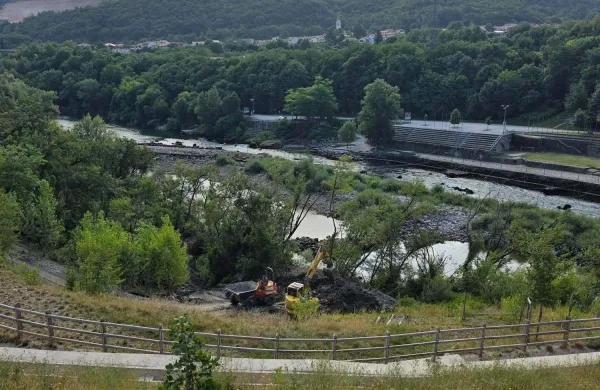 Zaradi lege in značilnosti terena plaz predstavlja nevarnost za varnost uporabnikov kolesarske poti.