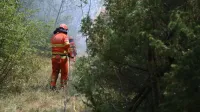Prostovoljci civilne za&scaron;čite med ga&scaron;enjem