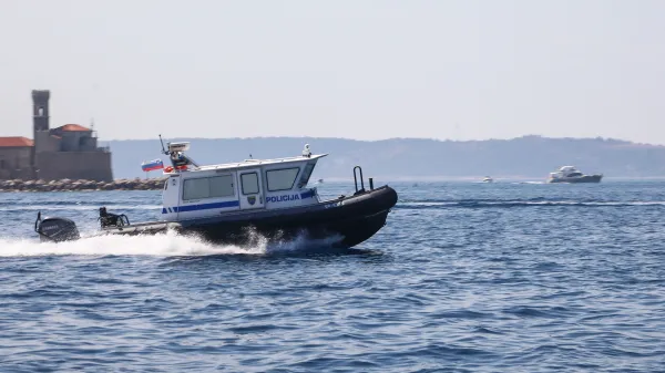 Piran, 23.07.2022Pomorska kapitanija, čoln kapitanije, kontrola na morju, Slovenska obala,pomorska policija, čoln pomorske policije