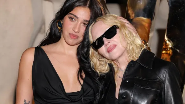 Madonna po letih napetosti znova na&scaron;la pot do odtujene hčerke