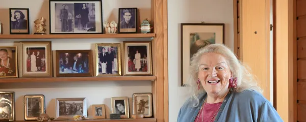 Elda Viler pevka