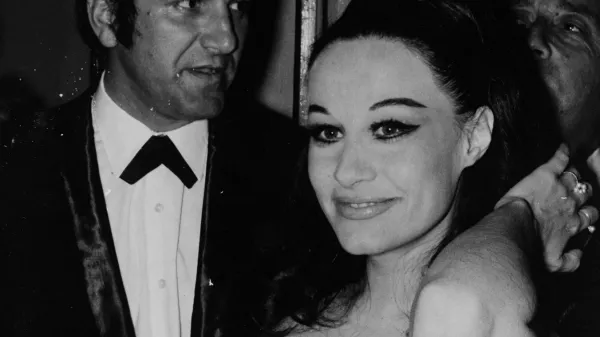 Jugoslovanska igralka Olivera Vučo in igralec Bekim Fehmiu na mednarodnem filmskem festivalu v Cannesu leta1967.