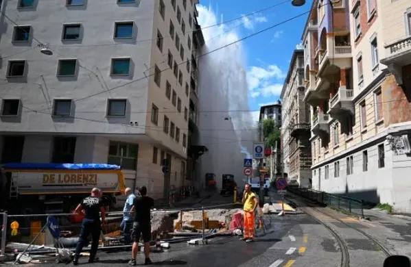 "Gejzir "v Ulici Commerciale v Trstu
