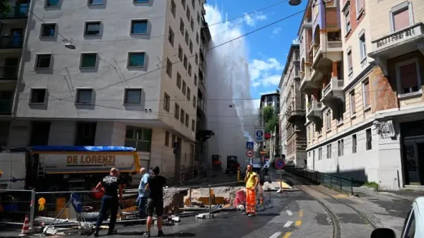 "Gejzir "v Ulici Commerciale v Trstu