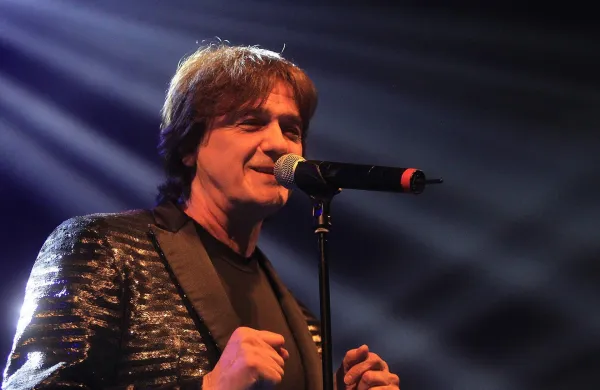 Zdravko Čolić