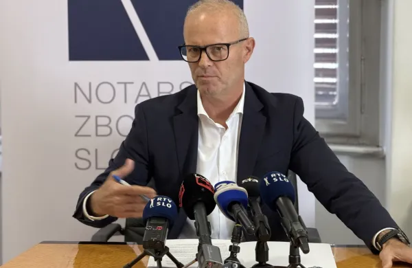 Predsednik Notarske zbornice Bojan Podgor&scaron;ek