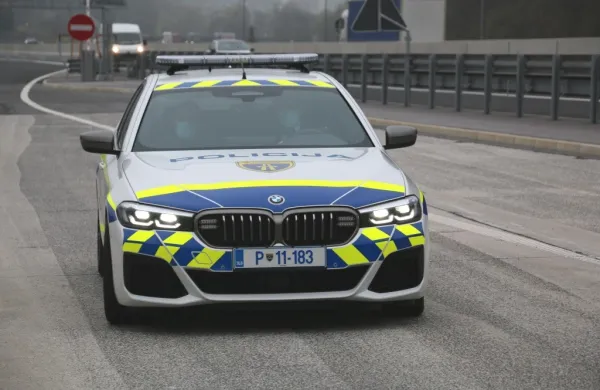 novi motorji in avtomobili BMW avtocestna policija
