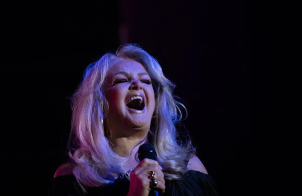 Bonnie Tyler