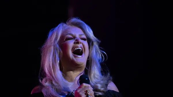 Bonnie Tyler