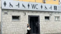 Vrednost naložbe v plačljiv vstopni sistem v sanitarije na Lonki zna&scaron;a 23.500 evrov z DDV.