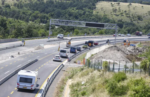 Kozina, 7.8.2025Avtocesta Ljubljana-Koper, Obnova prenova dela Kozina-Kastelec, gradbena dela