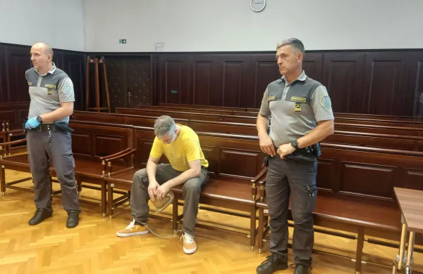 Na novo sojenje zaradi uboja mladega fanta v vasi Postaja bo počakal na prostosti