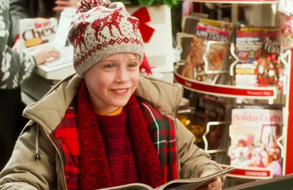 Macaulay Culkin se po 30 letih morda vrača v fran&scaron;izo Sam doma