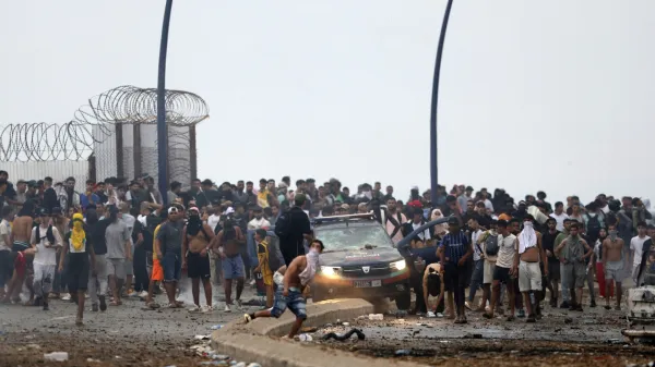 V &scaron;pansko Ceuto v nekaj dneh pri&scaron;lo več kot 1500 migrantov.