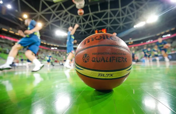 Slovenski ko&scaron;arkarji zlati na evropskem prvenstvu do 18 let