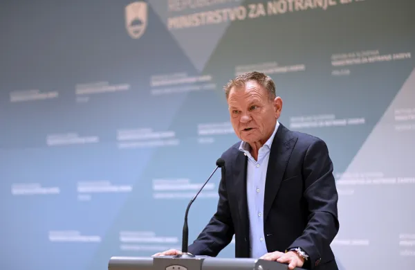 Slovenija,Ljubljana, 15.07.2026, 15. julij 2026.Novinarska konference Francija Matoza glede stanja v policiji, politika,policija Foto: Sa&scaron;o Rakič/F.a.Bobo