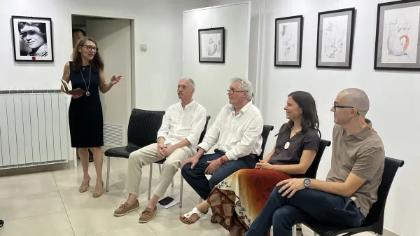 V Pavlovčevi galeriji razstavljajo ustvarjalci, ki so v Ilirski Bistrici na&scaron;li drugi dom
