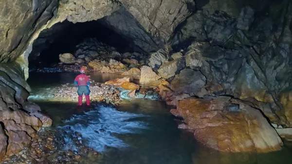potapljači, jama Kanjaduce Reka