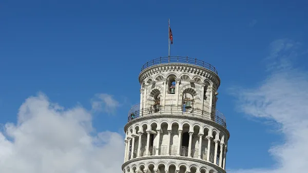Znameniti stolp v Pisi