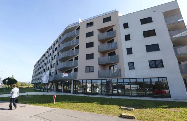 Koper, 25.10.2019Poslovno stanovanjski objekt, Koprska vrata