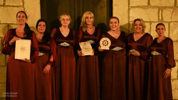 Ženska klapa Fritule žanje uspeh za uspehom.