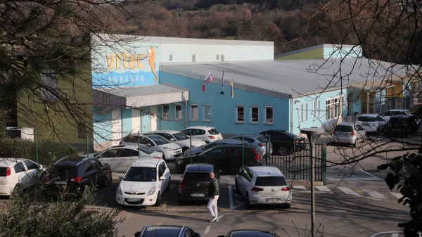 Zelenega parkiri&scaron;ča v Valdoltri ne bo