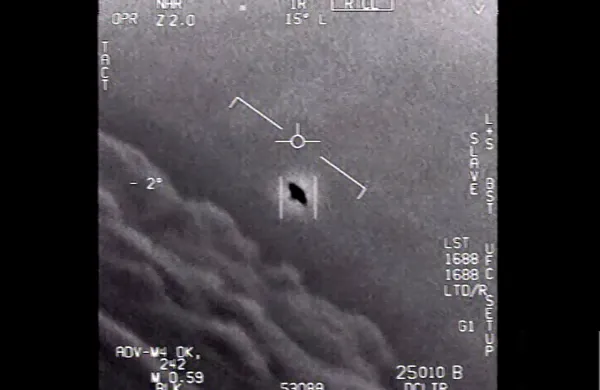 prvi uradni ufo nlp neznani leteci predmetposnetek ministrstvo za obrambo zda