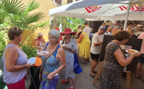 Najbolj&scaron;a &scaron;al&scaron;a je tista, ki je začinjena z dobrodelnostjo