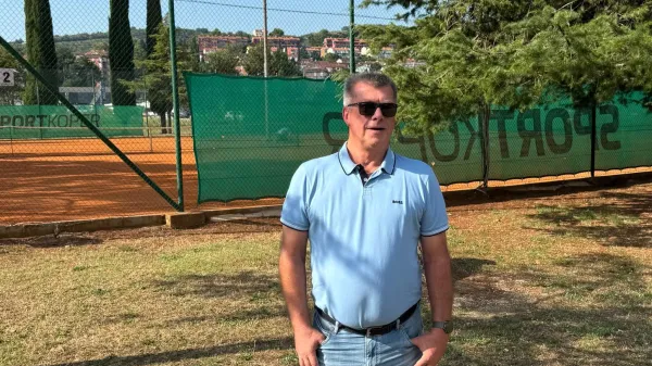 bojan &scaron;turm