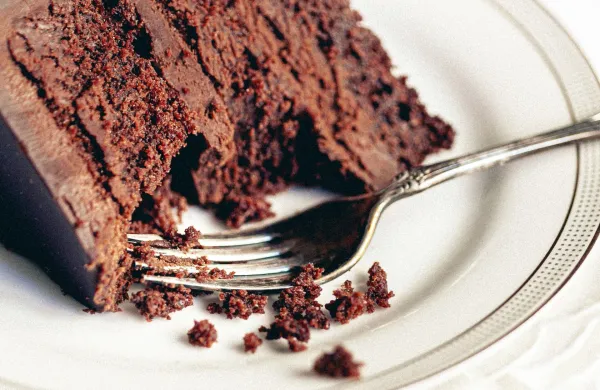  Ni samo čokoladna torta primerna za pripravo s pivom, nekoliko bolj pogumni namesto kave za pripravo tiramisuja uporabijo kar temno pivo.