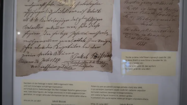 Originalna dokumenta avtorjev oltarja s prevodoma bosta nekaj časa na ogled v cerkvi Marije Vnebovzete, potem pa jih bodo shranili v arhiv.