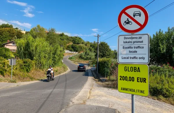 Ceste za &ldquo;lokalni promet&rdquo; niso le za domačine