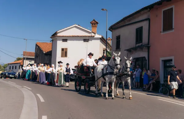 Praznik terana in pr&scaron;uta 2026 povorka