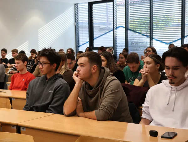 Management trajnostnega razvoja: Znanje za odgovorne odločitve in kompetence za trajnostno prihodnost
