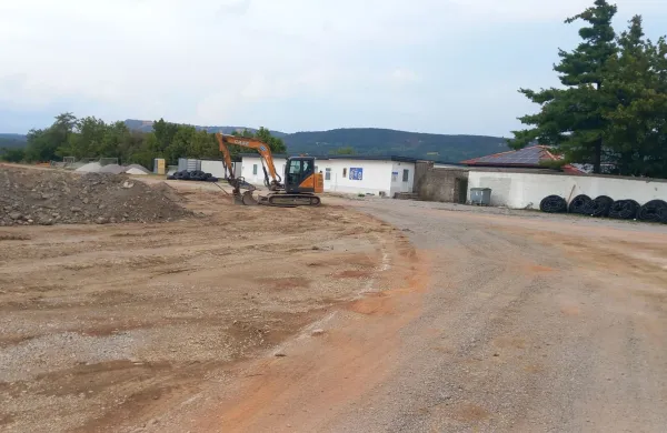 Na stadionu Trnovo danes gradbi&scaron;če, kmalu sodoben &scaron;portni center.
