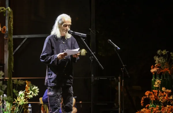 Tone &Scaron;krjanec med branjem na novem pesni&scaron;kem festivalu Versia na Ptuju