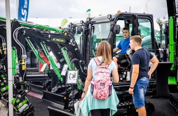 Nove državne obljube kmetom na mednarodnem sejmu Agra