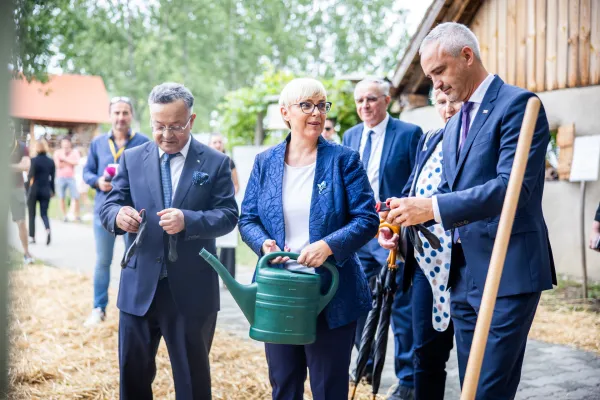 Nove državne obljube kmetom na mednarodnem sejmu Agra