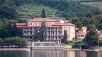 Ankaran, 27.06.2023Ortopedska bolni&scaron;nica Valdoltra, foto iz morja