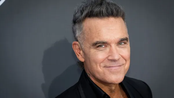 Robbie Williams attends the amfAR Gala Cannes 2026 presented by Chopard at Hotel du Cap-Eden-Roc, Cap d'Antibes, France on 21 May 2026.,,Image: 1103482233, License: Rights-managed, Restrictions:, Model Release: no, Credit line: Stefano Costantino TTL/Stefano Costantino/Avalon/Profimedia