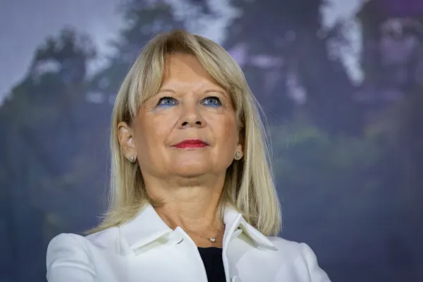 Bled, Grand Hotel Toplice.Novinarska konferenca Slovenske turisticne organizacije (STO), na kateri so med drugim predstavili prvo oceno poletne turisticne sezone, kljucne rezultate in trende.Direktorica STO Maja Pak Olaj.