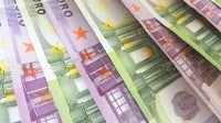 Proračun v osmih mesecih z 1,22 milijarde evrov primanjkljaja
