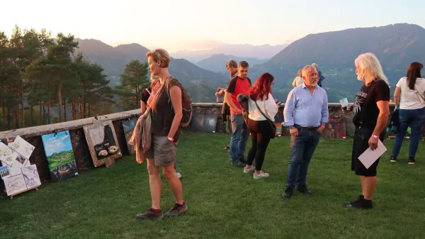 Brezmejno kulturno uživanje v magičnosti koncertnega prizori&scaron;ča