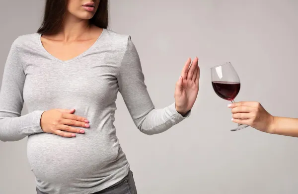 Izpostavljenost alkoholu med nosečnostjo je mogoče v celoti preprečiti.