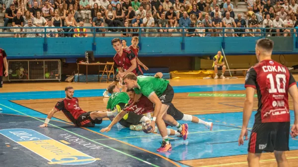Na Policah sobota prina&scaron;a dvojni rokometni spored