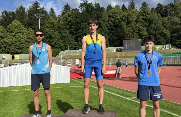 Na državnem atletskem prvenstvu U-16 odličja od Kopra do Bovca