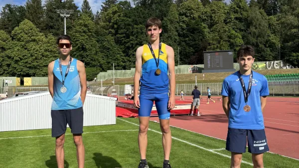 Na državnem atletskem prvenstvu U-16 odličja od Kopra do Bovca