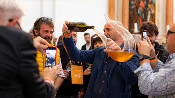 movia ale&scaron; kristančič izola orange wine festival