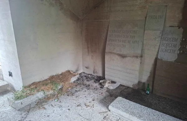 Vandalsko početje pod Lenassijevim spomenikom